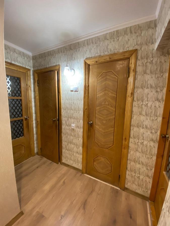 Затишна 2-Х Кімнатна Квартира - Дім Kamianets-Podilskyi Exterior photo